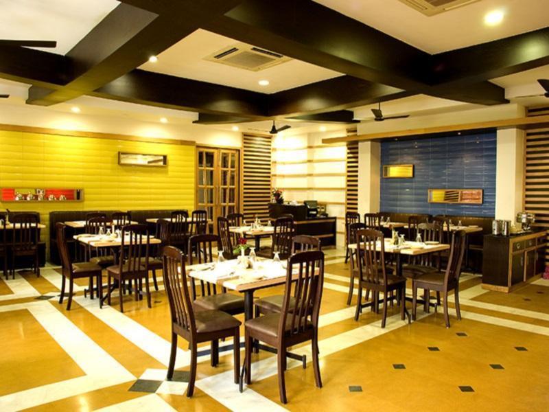 Park Plaza Hotel كويمباتور المظهر الخارجي الصورة